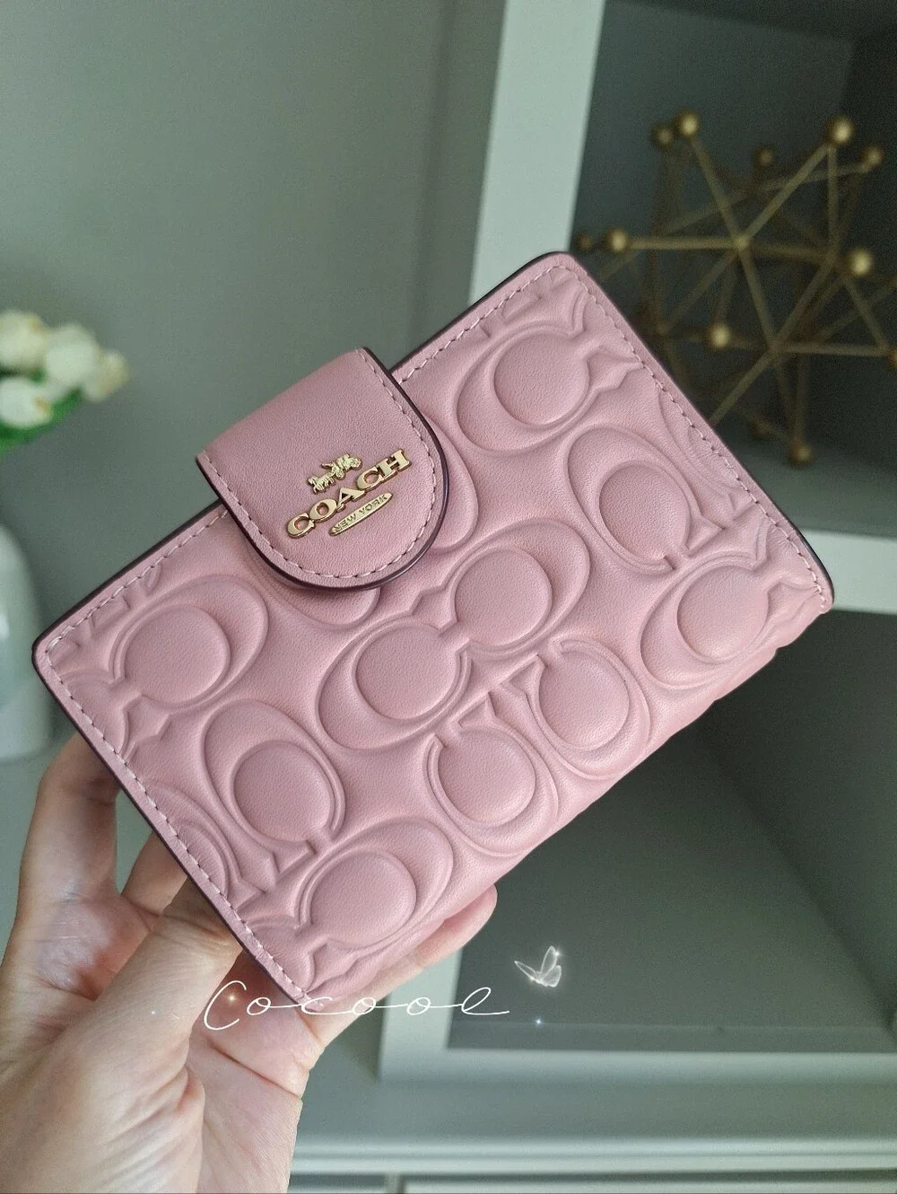 NWT Coach Medium Corner Zip Wallet In Signature Canvas pink Petal color 🔥🔥🔥